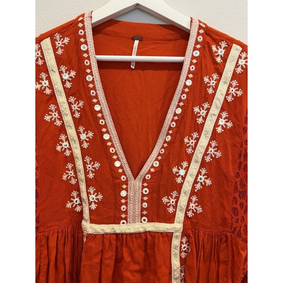 Free People Blouse boogie all night Size XS Crop top Embroidery Lace Red V Neck - Picture 13 of 16